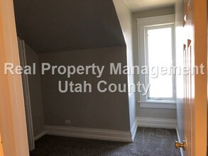 260 S 100 W St-Unit -#4 in Provo, UT - Building Photo - Building Photo