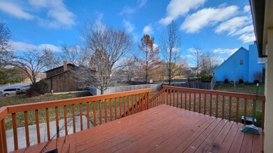 1009 Sheffield Ct in Columbia, MO - Building Photo - Building Photo