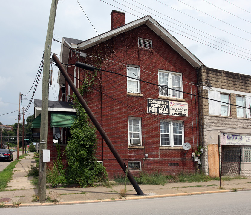 200 Buchanan St in Charleston, WV - Building Photo