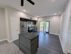 9517 West Ave in St. Louis, MO - Building Photo