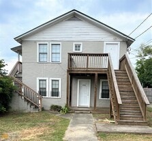 622 S Wayne St in Milledgeville, GA - Building Photo