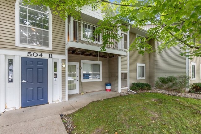 Heather Ridge Apartments in Augusta, MI - Building Photo - Interior Photo