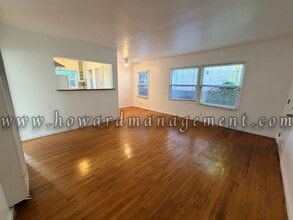 644 Vernon Ave in Los Angeles, CA - Building Photo - Building Photo