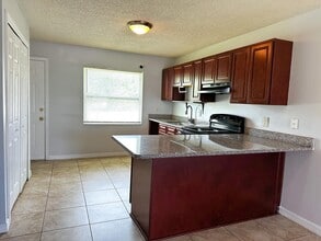 1476 Temple Dr in Kissimmee, FL - Building Photo - Building Photo