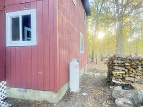 235 Scenic Dr in East Stroudsburg, PA - Building Photo - Building Photo