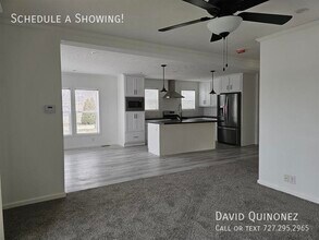 6904 Liberty Ln in Belleville, MI - Building Photo - Building Photo