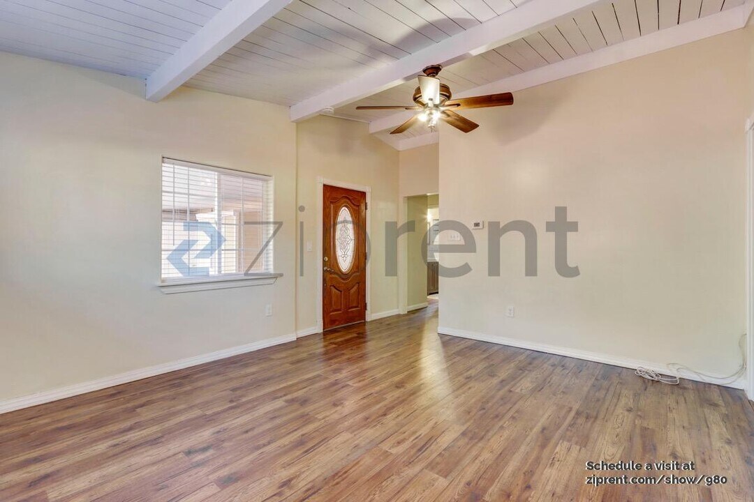 364 N 9th St in San Jose, CA - Building Photo