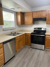 503 Meadow Ln, Unit # B in Ashland, MO - Building Photo - Building Photo