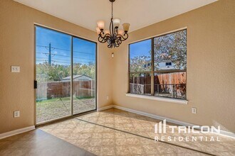 1327 Sundance Fall in San Antonio, TX - Building Photo - Building Photo