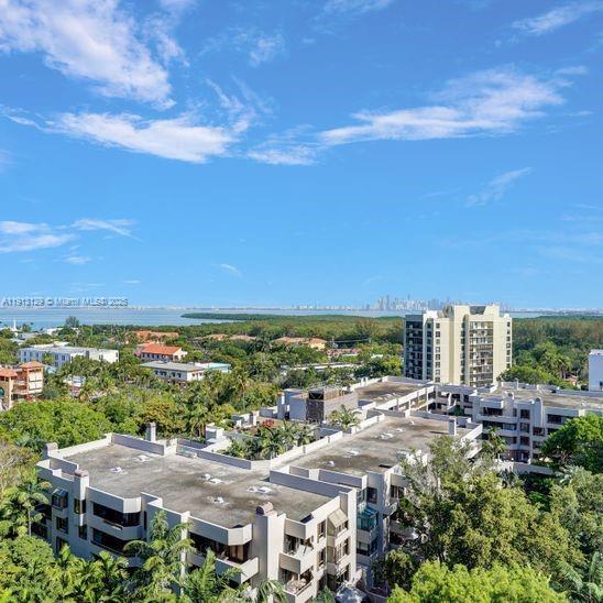 151 Crandon Blvd in Key Biscayne, FL - Building Photo