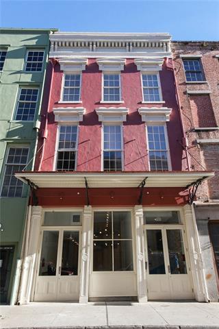 204 Decatur St in New Orleans, LA - Building Photo