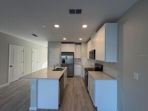 4706 Campsite Lp in Orlando, FL - Building Photo - Building Photo