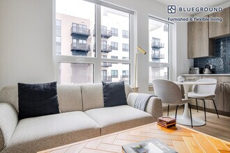 646 Ocean Ave, Unit PL FL4-ID1331 in Revere, MA - Foto de edificio - Building Photo