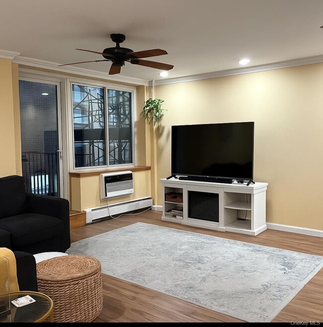 property at 650 Shore Rd