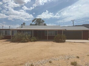61381 Alta Mura Dr in Joshua Tree, CA - Building Photo - Building Photo