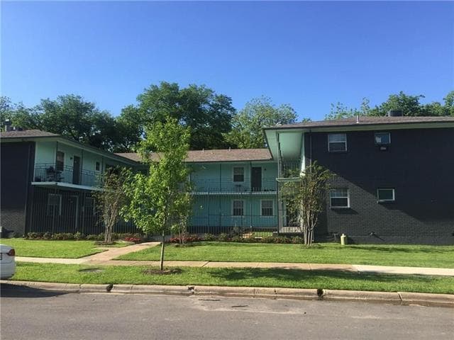 701 Elsbeth St in Dallas, TX - Building Photo - Building Photo