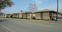 Braeburn Apartments in Austin, TX - Foto de edificio - Building Photo