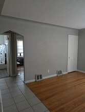 12084 Vaughan St in Detroit, MI - Building Photo - Building Photo