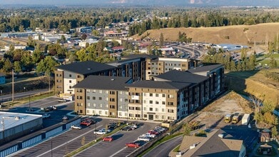 Parkline Towers in Kalispell, MT - Foto de edificio - Building Photo