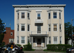 263 N Broadway Apartments