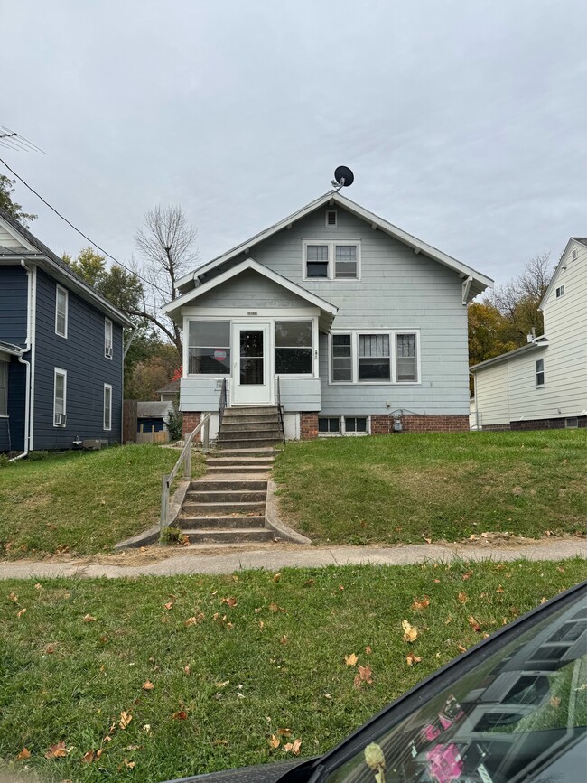 1019 Ave C in Fort Dodge, IA - Building Photo - Building Photo