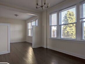 2814 N Troy St in Chicago, IL - Building Photo - Building Photo