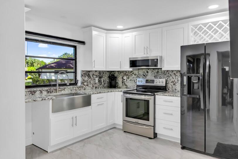 4857 Dovewood Terrace in Boynton Beach, FL - Building Photo