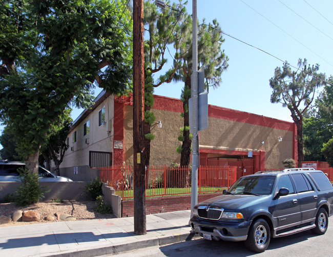 The Pacifica Apartments in Northridge, CA - Building Photo - Building Photo