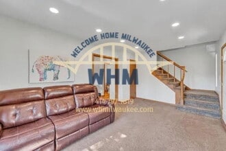 8608 W Villard Ave in Milwaukee, WI - Building Photo - Building Photo