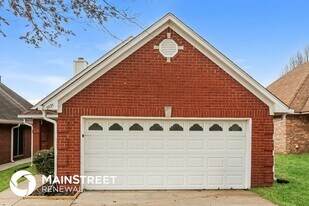 7605 Davis Pkwy in Southaven, MS - Building Photo