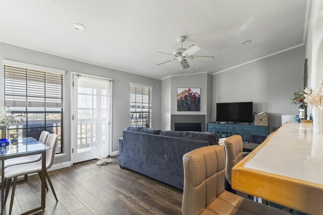 property at 2235 Linwood St