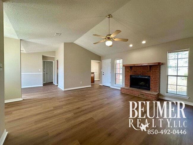 4818 Lanett Dr in Pensacola, FL - Building Photo - Building Photo