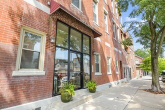 708 N Wood St in Chicago, IL - Building Photo - Building Photo