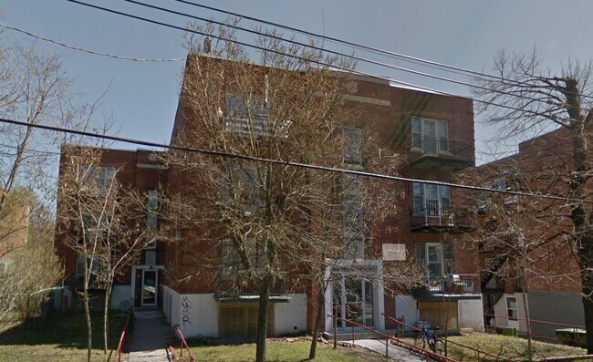 4340-4360 Barclay Av in Montréal, QC - Building Photo - Primary Photo