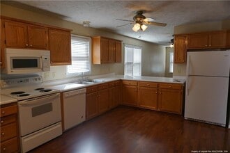 7109 Summerlin Dr in Fayetteville, NC - Building Photo - Building Photo