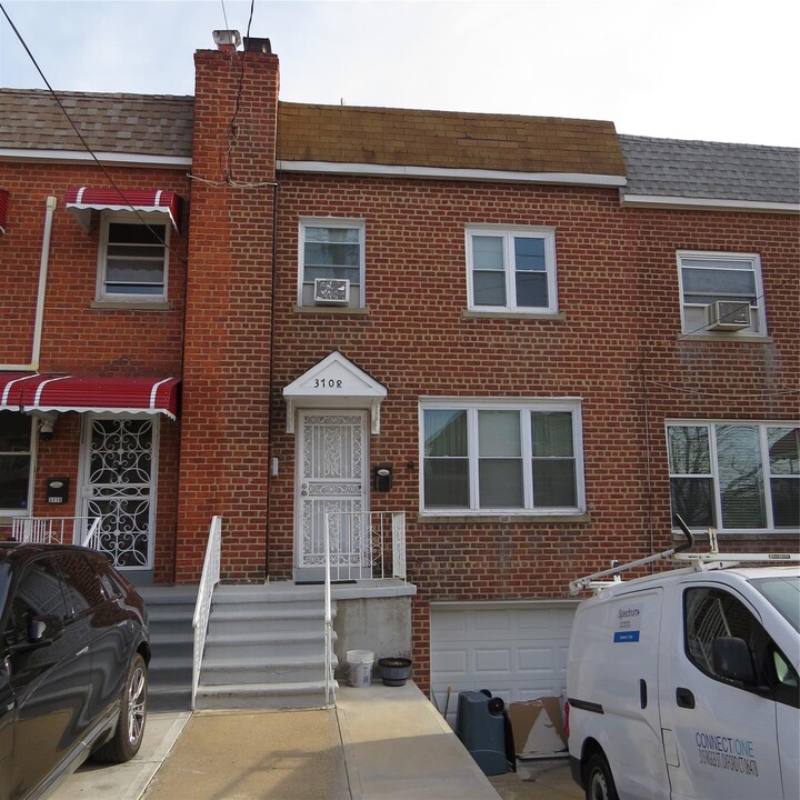 3708 Paulding Ave-Unit -GF in Bronx, NY - Building Photo