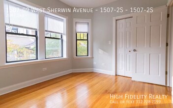 1507 W Sherwin Ave in Chicago, IL - Foto de edificio - Building Photo