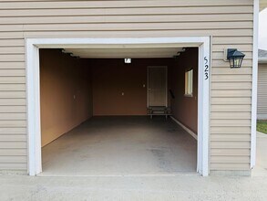 523 Yellowstone Ave in Laurel, MT - Building Photo - Building Photo