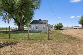 22785 Co Rd 7 in Berthoud, CO - Building Photo - Building Photo
