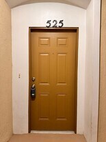 13364 Beach Blvd in Jacksonville, FL - Building Photo