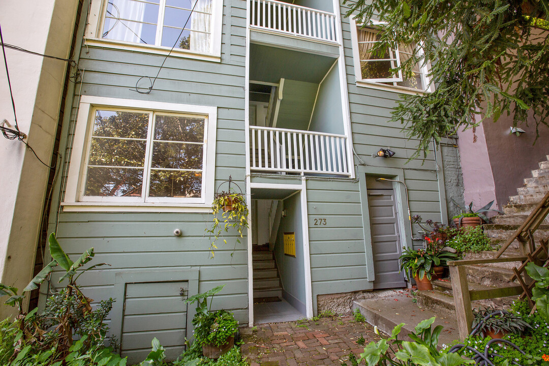 273 Filbert St in San Francisco, CA - Building Photo