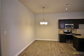342 Creekside Curve in New Braunfels, TX - Building Photo - Building Photo