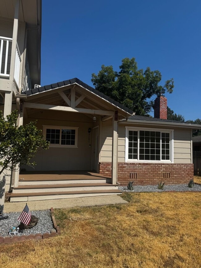 property at 5101 Bidwell Rd
