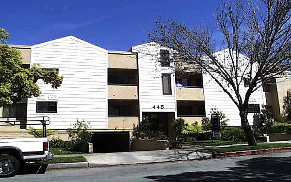 445 W California Ave in Glendale, CA - Building Photo - Building Photo