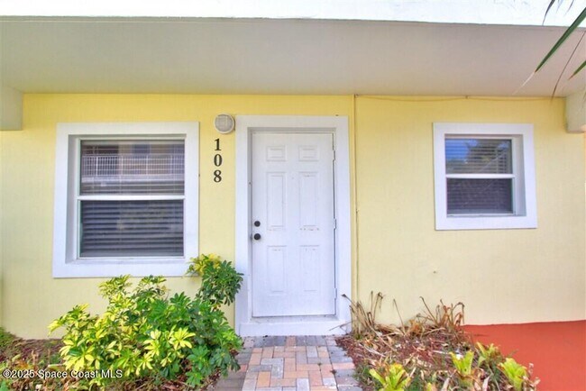 130 Roosevelt Ave in Satellite Beach, FL - Building Photo - Building Photo