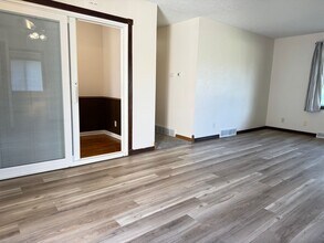 904 20th Ave S in Moorhead, MN - Building Photo - Building Photo