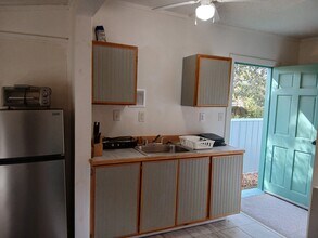 1208 Alba St, Unit 1208 in Mobile, AL - Building Photo - Building Photo