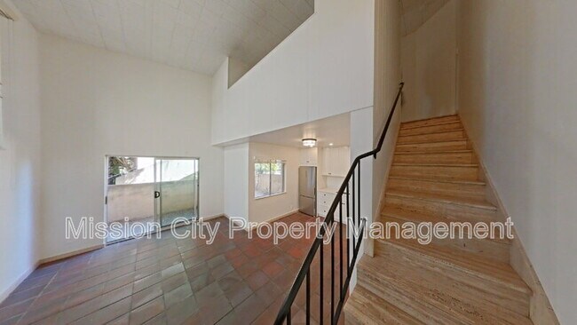 property at 1016 E Canon Perdido St