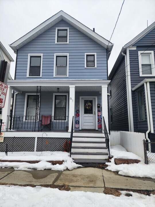 61 Mission St, Unit 2 in Montclair, NJ - Foto de edificio