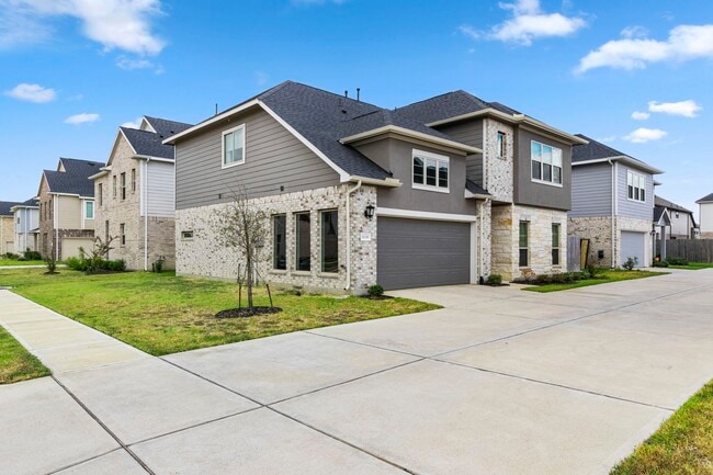 31130 Mahogany Fir Trl in Hockley, TX - Building Photo - Building Photo
